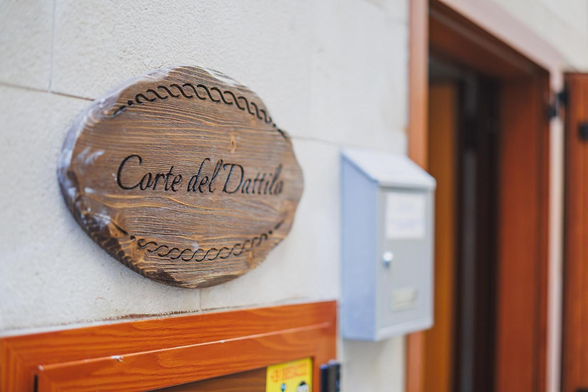 Corte Del Dattilo Nel Borgo Antico Bari